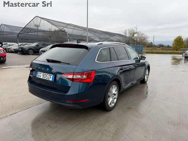 SKODA Superb Wagon 2.0 tdi evo Executive 150cv dsg - GG905ZF