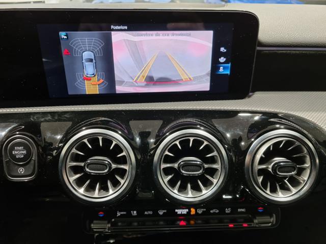 MERCEDES-BENZ A 200 d Automatic Premium AMG