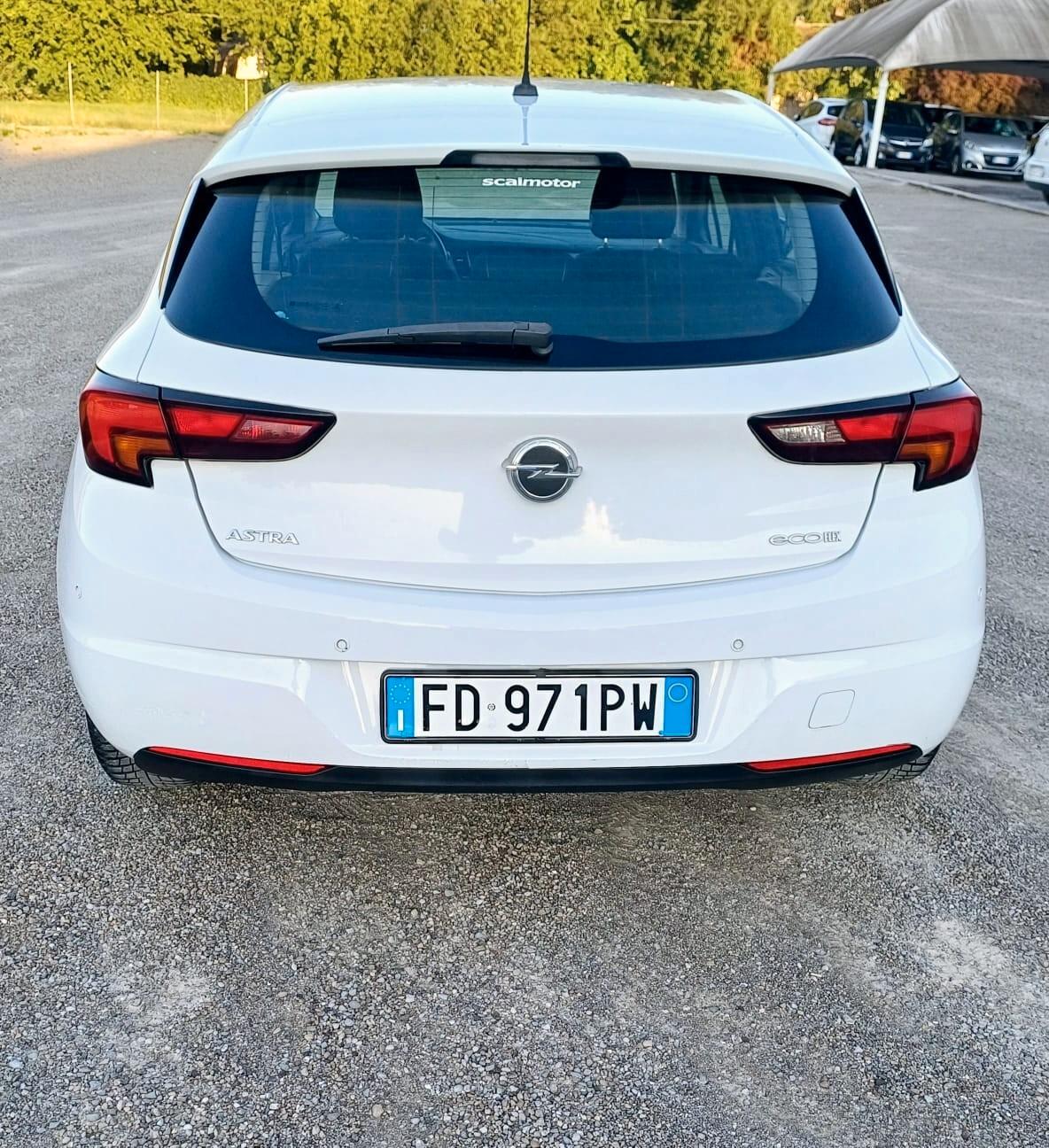 Opel Astra 1.0 Turbo ecoFLEX Start&Stop Sports Tourer Innovation
