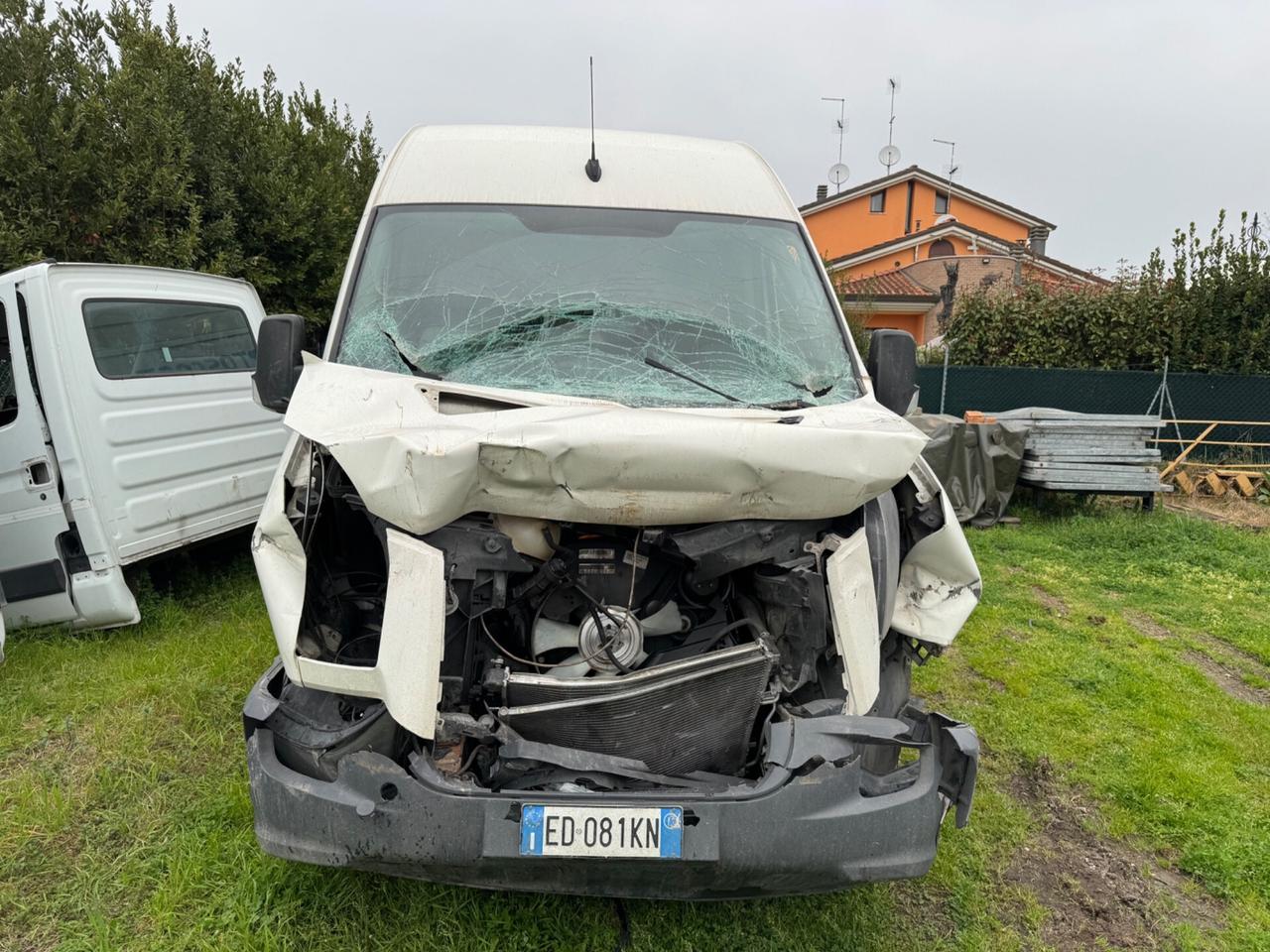 VOLKSWAGEN CRAFTER 163 CV CV PL Furgone