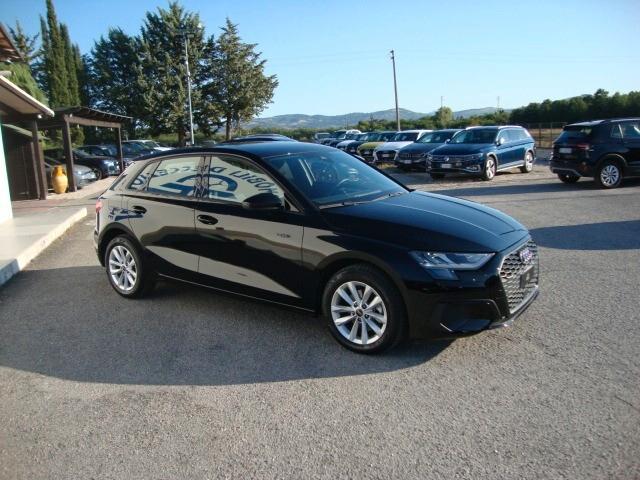 Audi A3 SPB 30 TDI Business Advanced