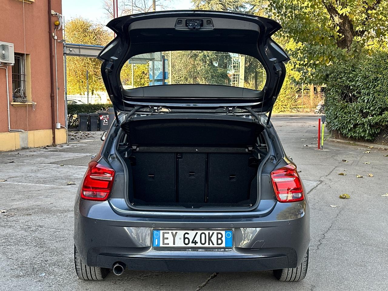 Bmw 118 118d 5p. Unique solo 130mila km originali