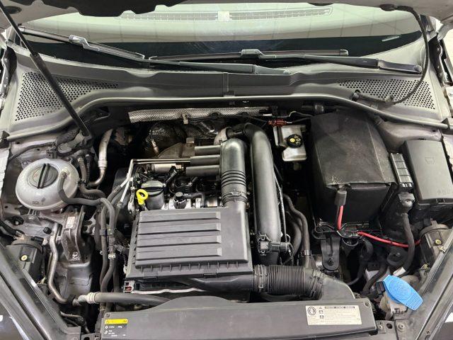 VOLKSWAGEN Golf 1.4 TSI DSG 3p. Highline BlueMotion Technology