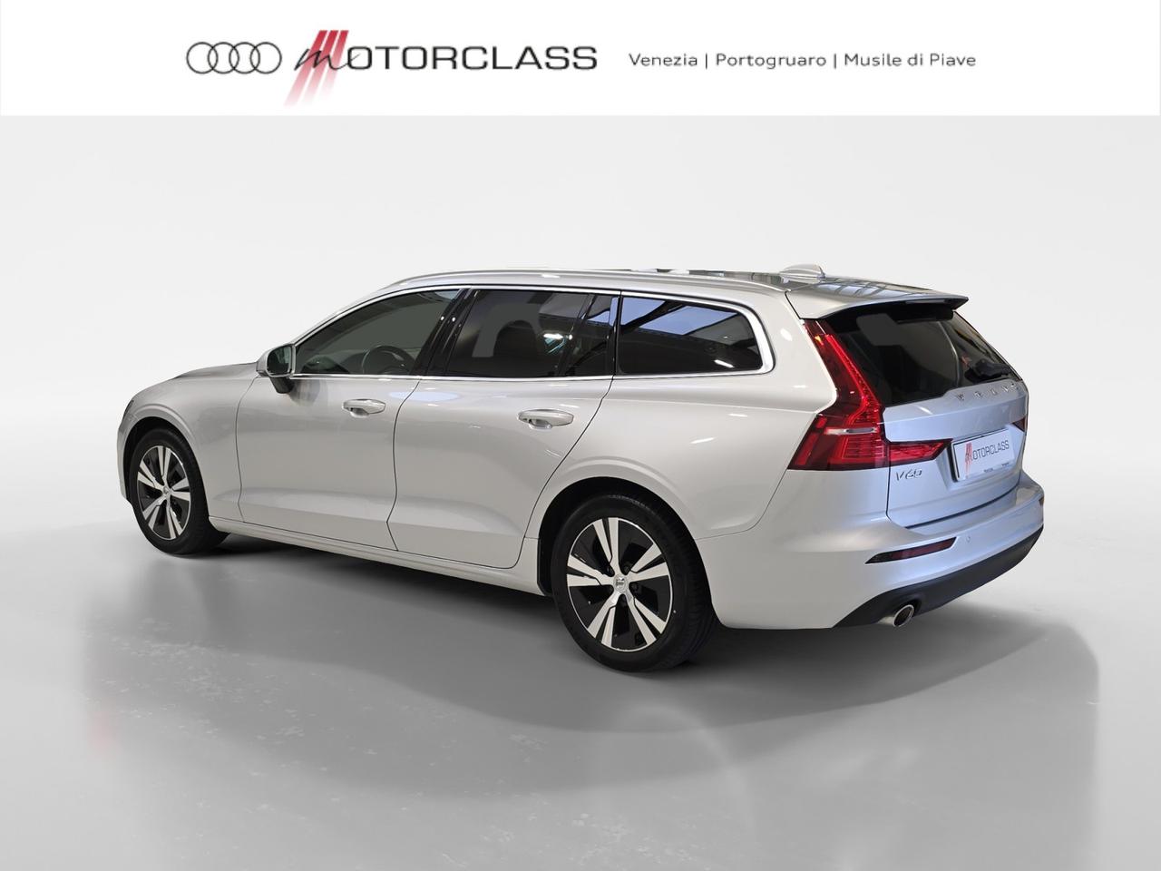 Volvo V60 .0 b4 momentum business pro geartronic