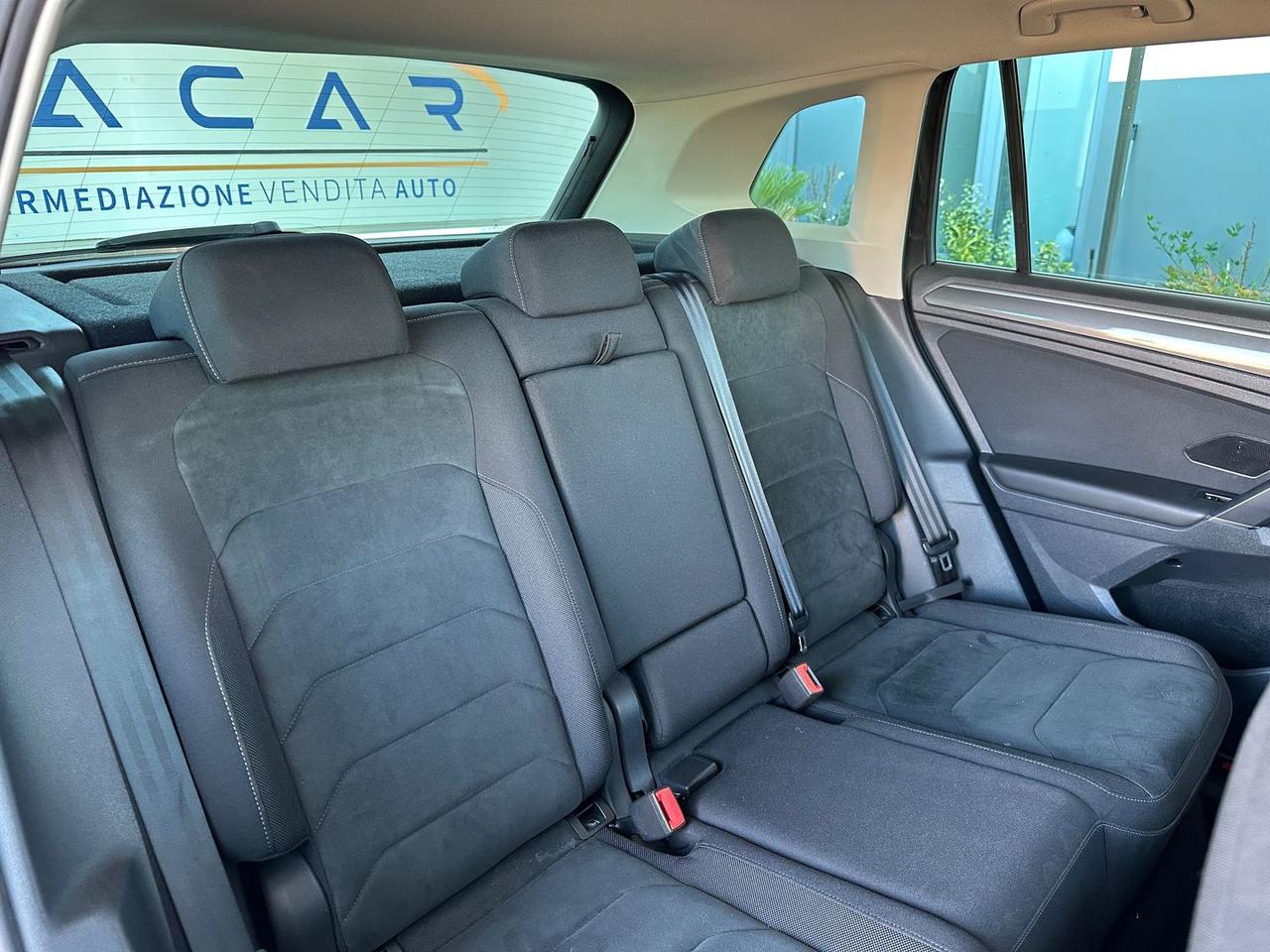 Volkswagen Tiguan Business 2.0 TDI #7045