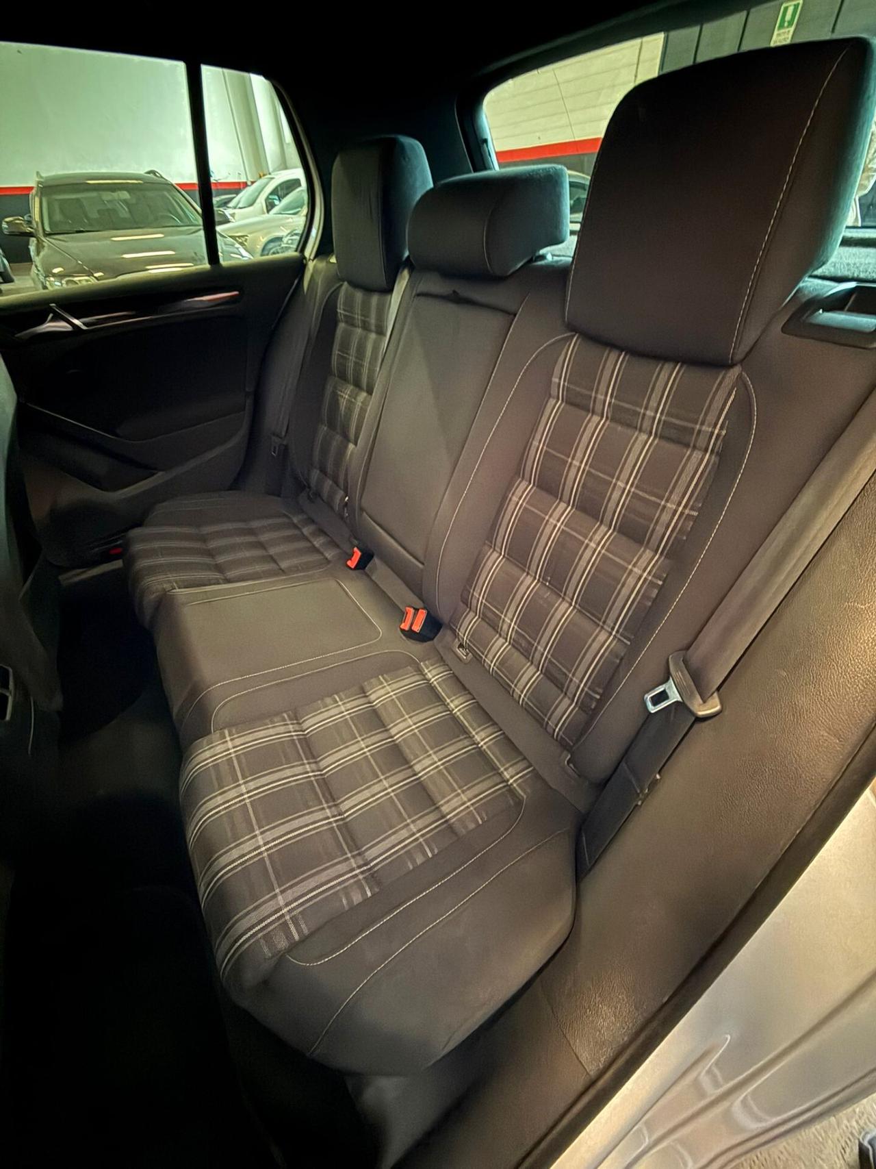 Volkswagen Golf 2.0 TDI 170CV DPF 5p. GTD