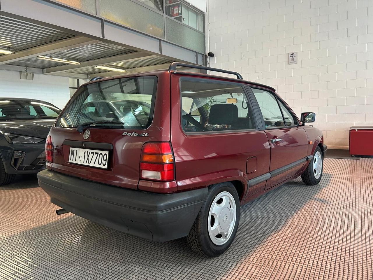 Volkswagen Polo 1000i cat CL
