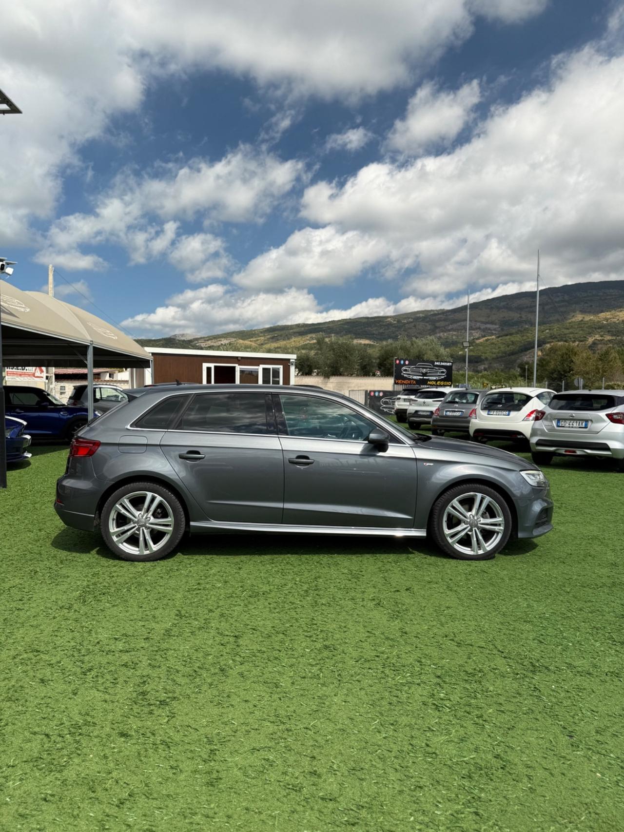 Audi A3 SPB 1.6 Diesel S-LINE