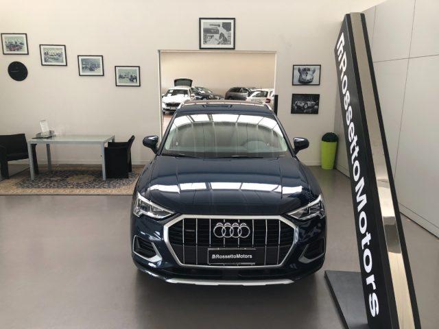 AUDI Q3 2.0 TFSI Q. S-tronic Business Advanced