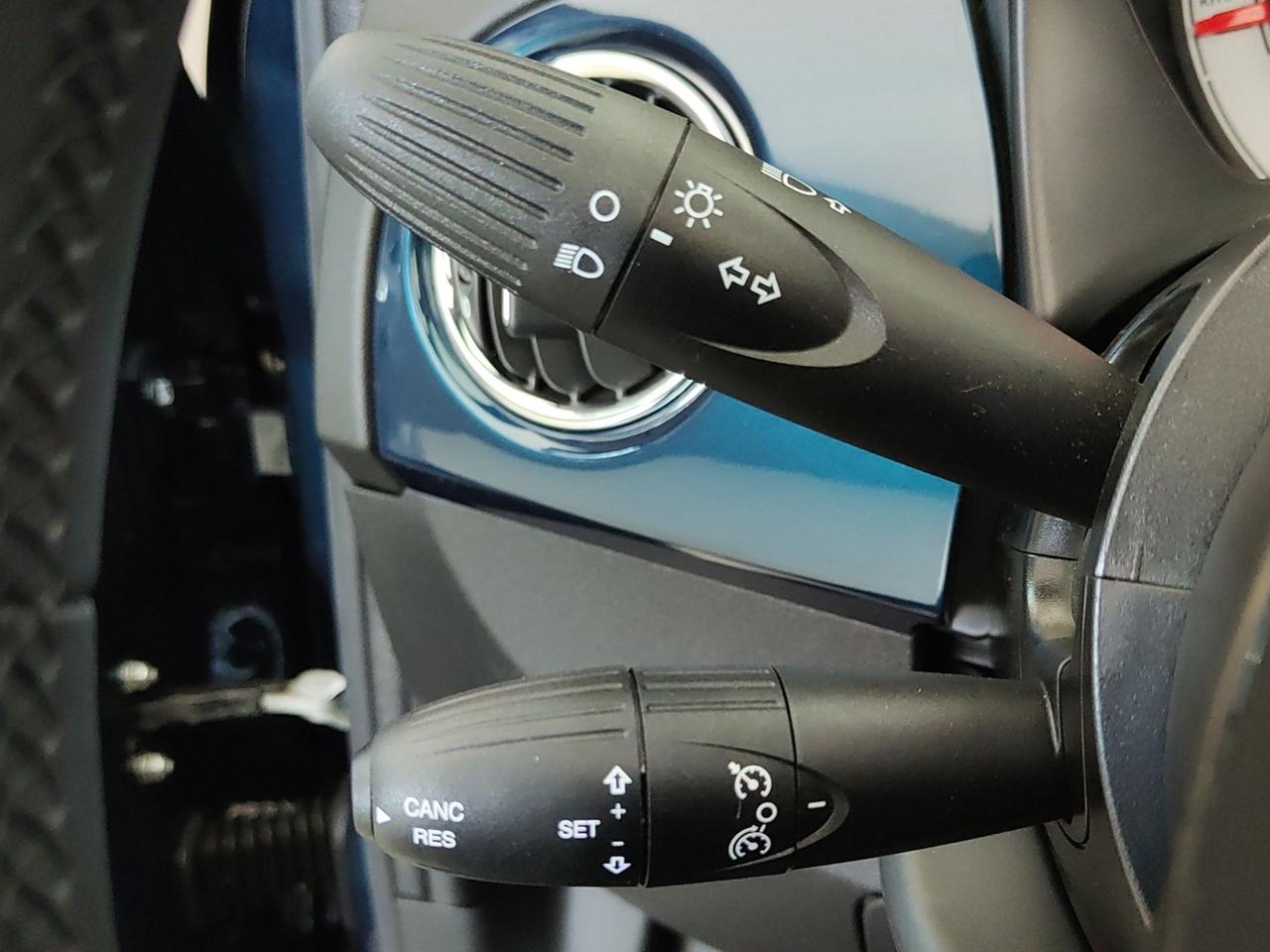 FIAT 500C III 2015 1.0 70CV HIBRID DOLCEVITA