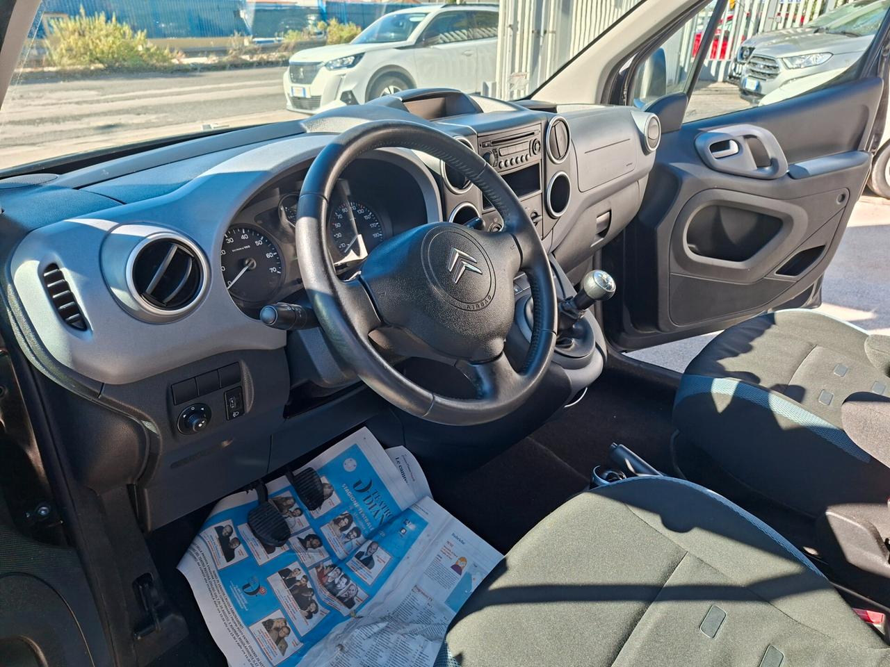 Citroen Berlingo 1.6 HDi 90CV XTR Theatre 2012 full