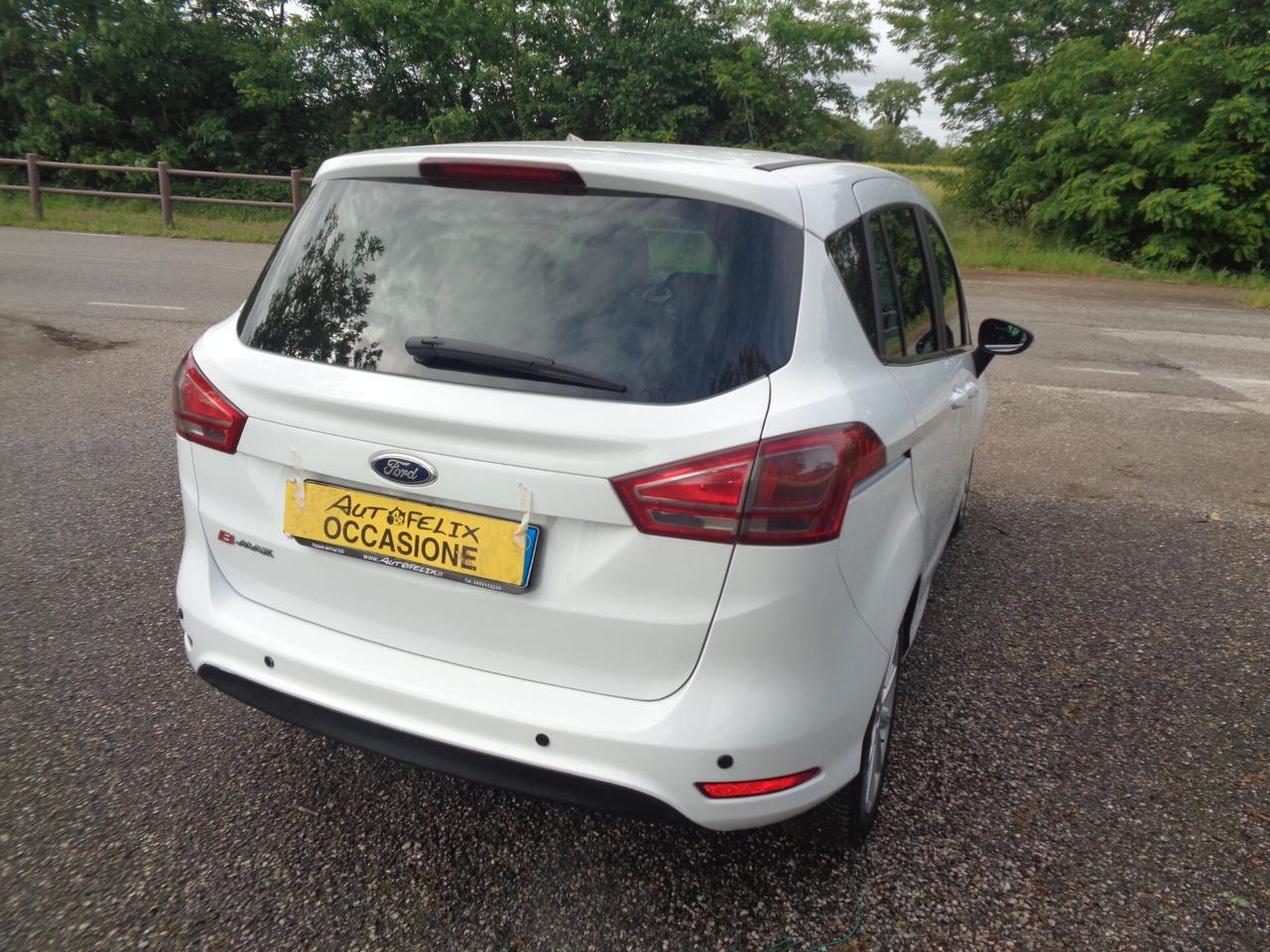 Ford B-Max 1.5 TDCi 75 CV Business Titanium