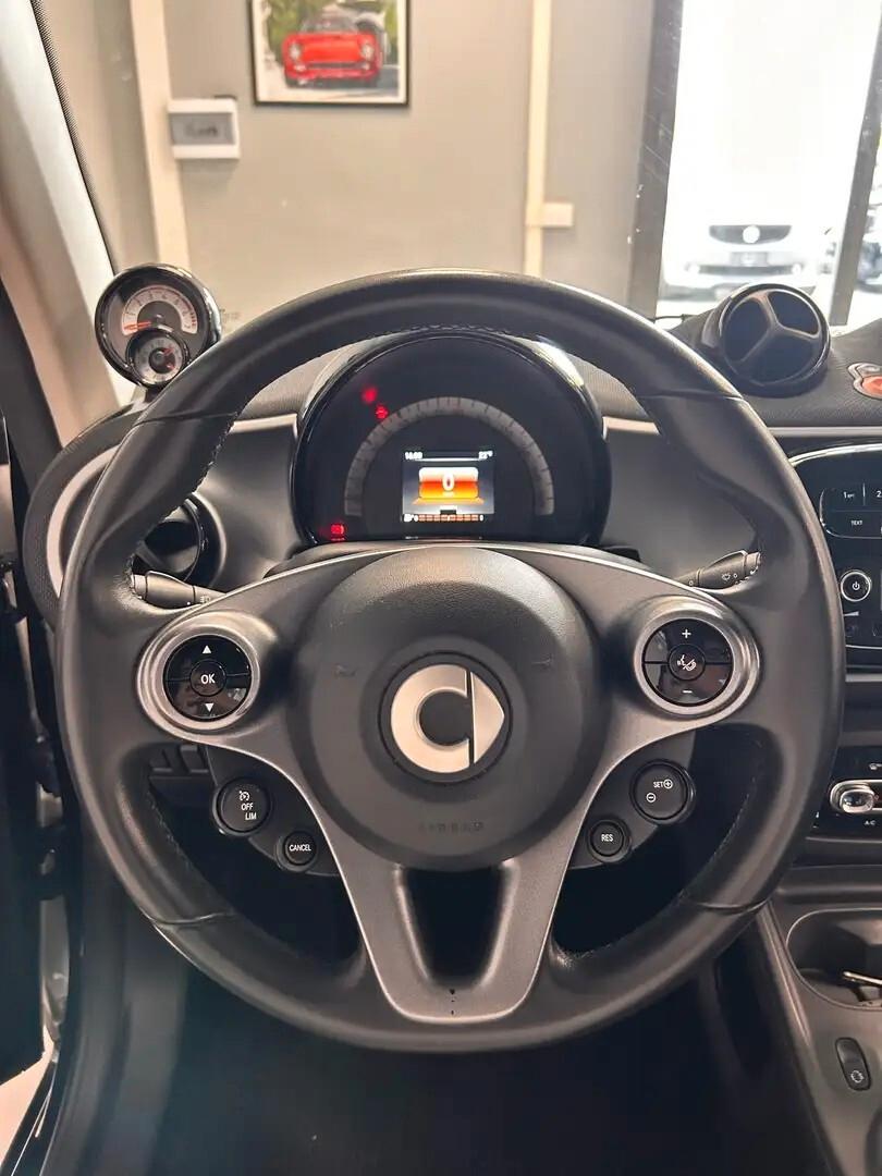 Smart ForTwo 70 1.0 Passion~UniPro~Km e Tagliandi Certificati~Promo Finanziamento~Pronta Consegna