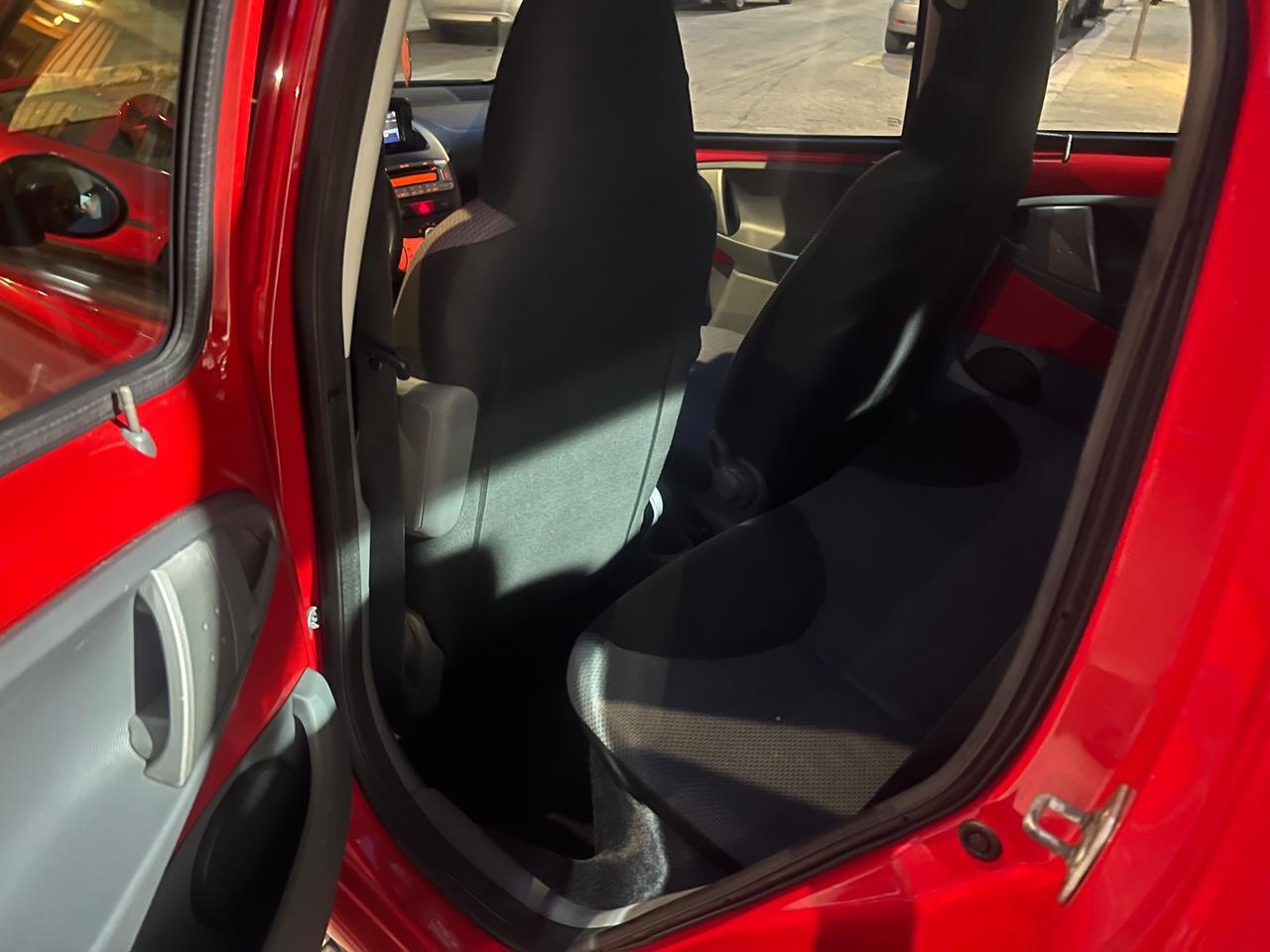 Toyota Aygo 1.0 12V VVT-i 5 porte