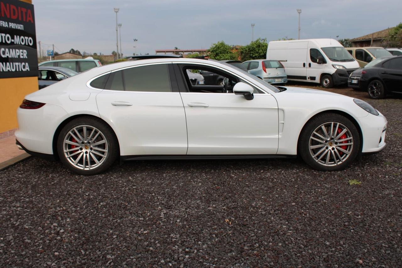 Porsche Panamera 4.0 Turbo