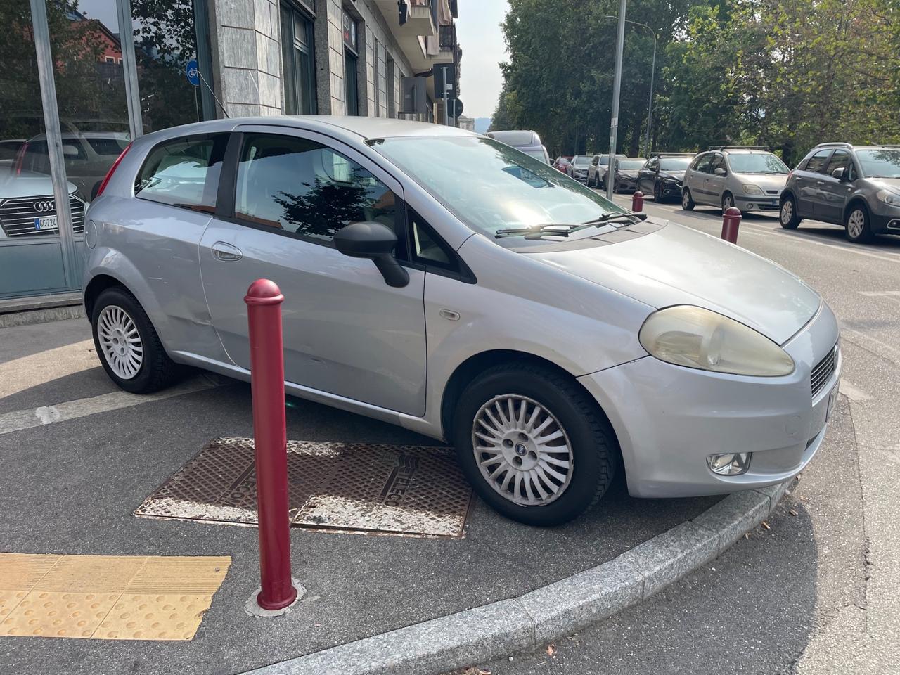 Fiat Grande Punto 1.2 3 porte/GARANZIA 12 MESI
