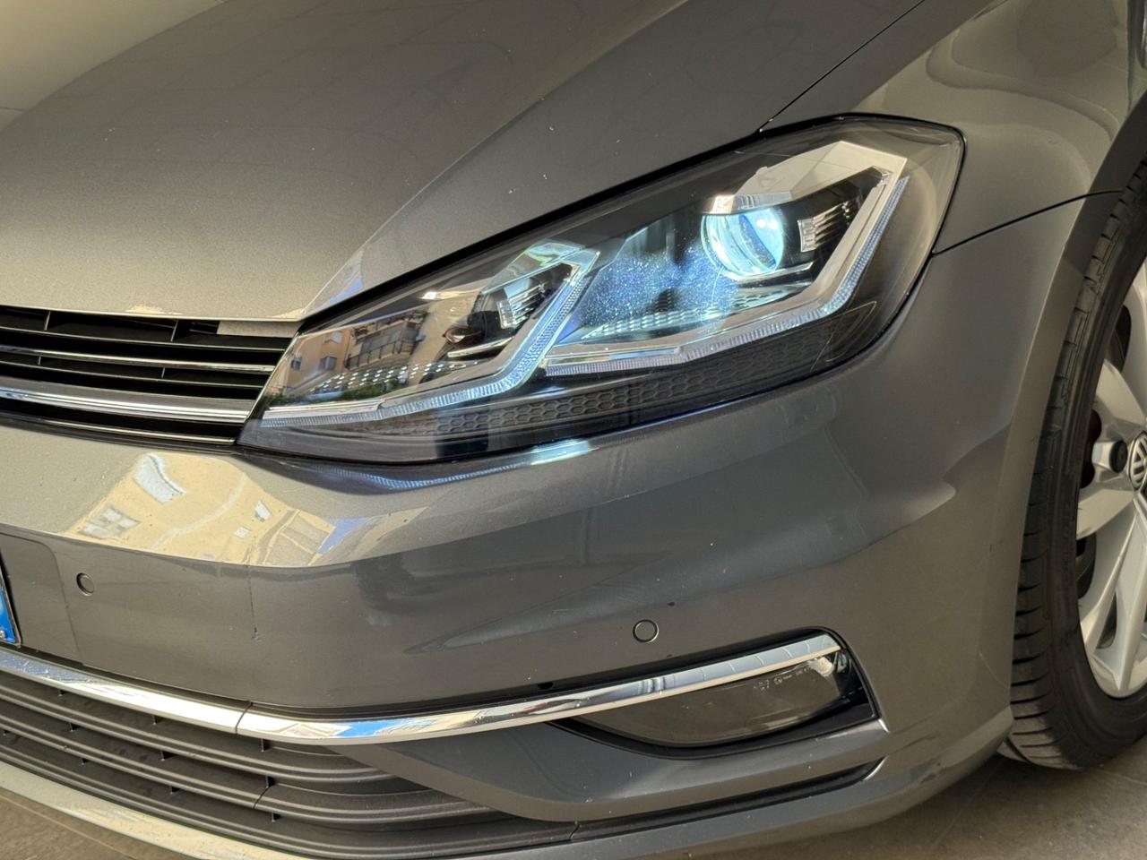 Volkswagen Golf 115cv 1.6tdi LED ASSIST