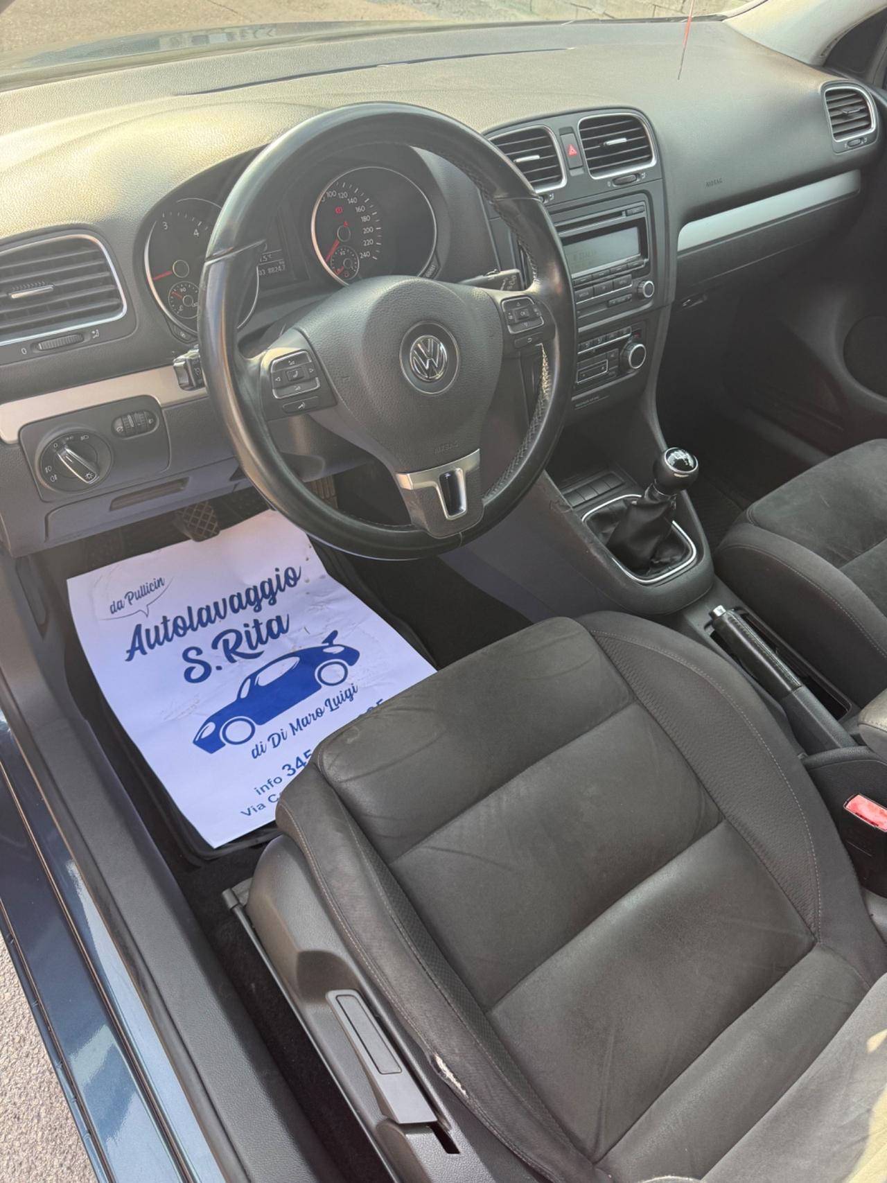 Volkswagen Golf 1.6 TDI DPF 5p. Highline