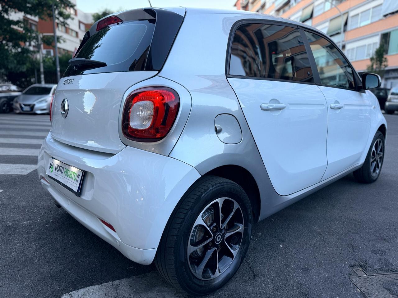 Smart ForFour 1.0 70cv Automatica NO VINCOLI