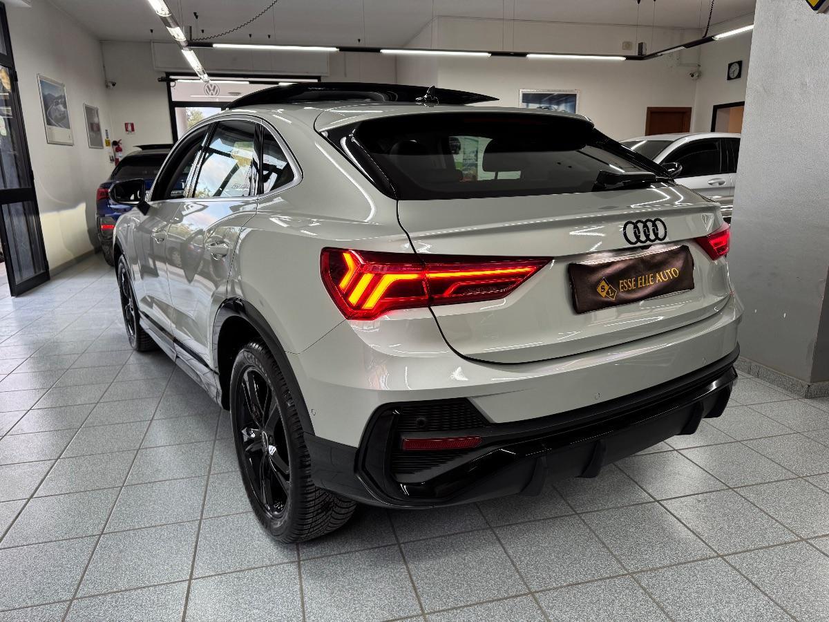 AUDI Q3 Sportback 35 TDI S tronic S-Line TETTO/ UNICO PROP/ LUCI AMBIENT/ MATRIX