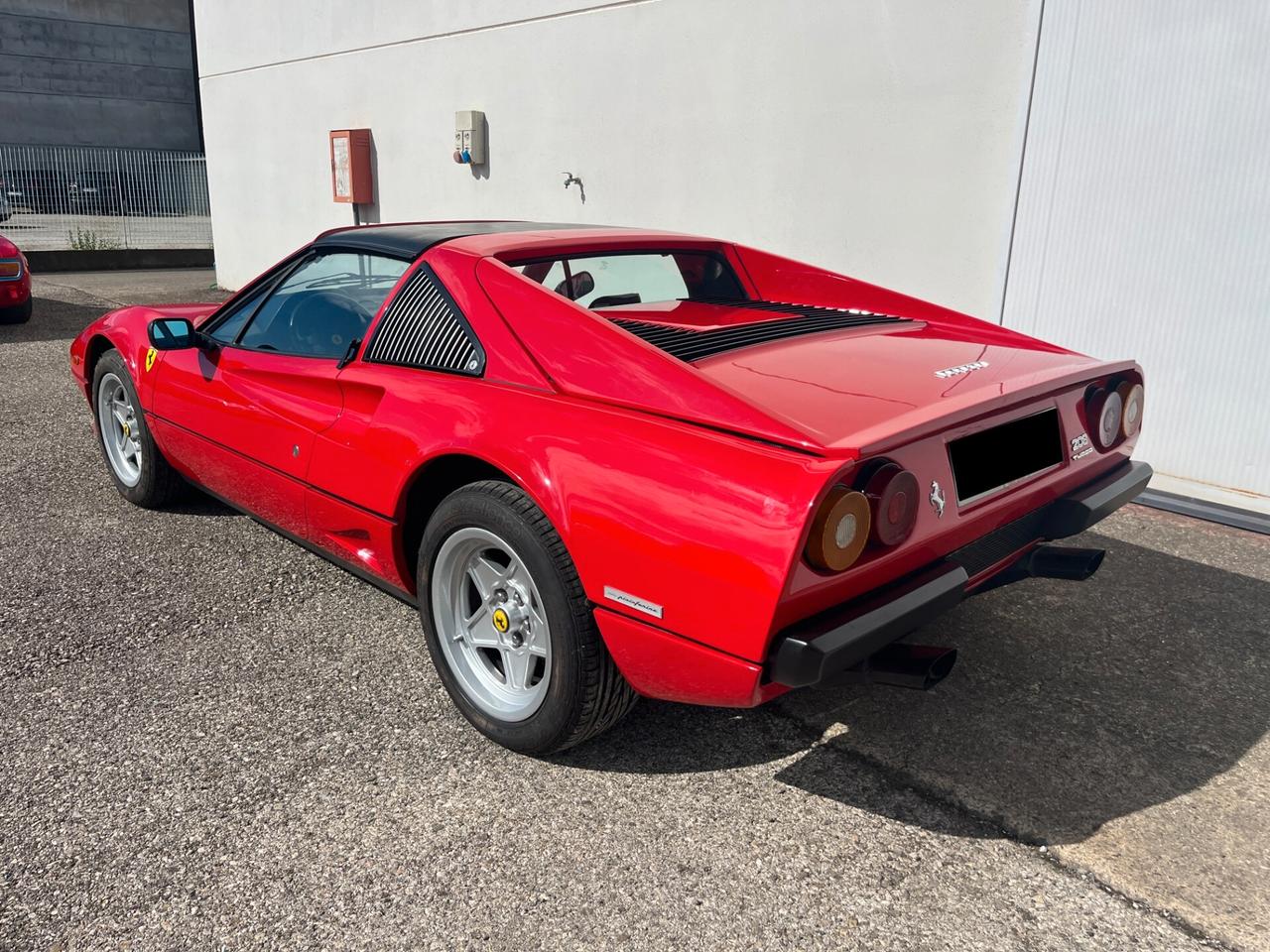 Ferrari 208