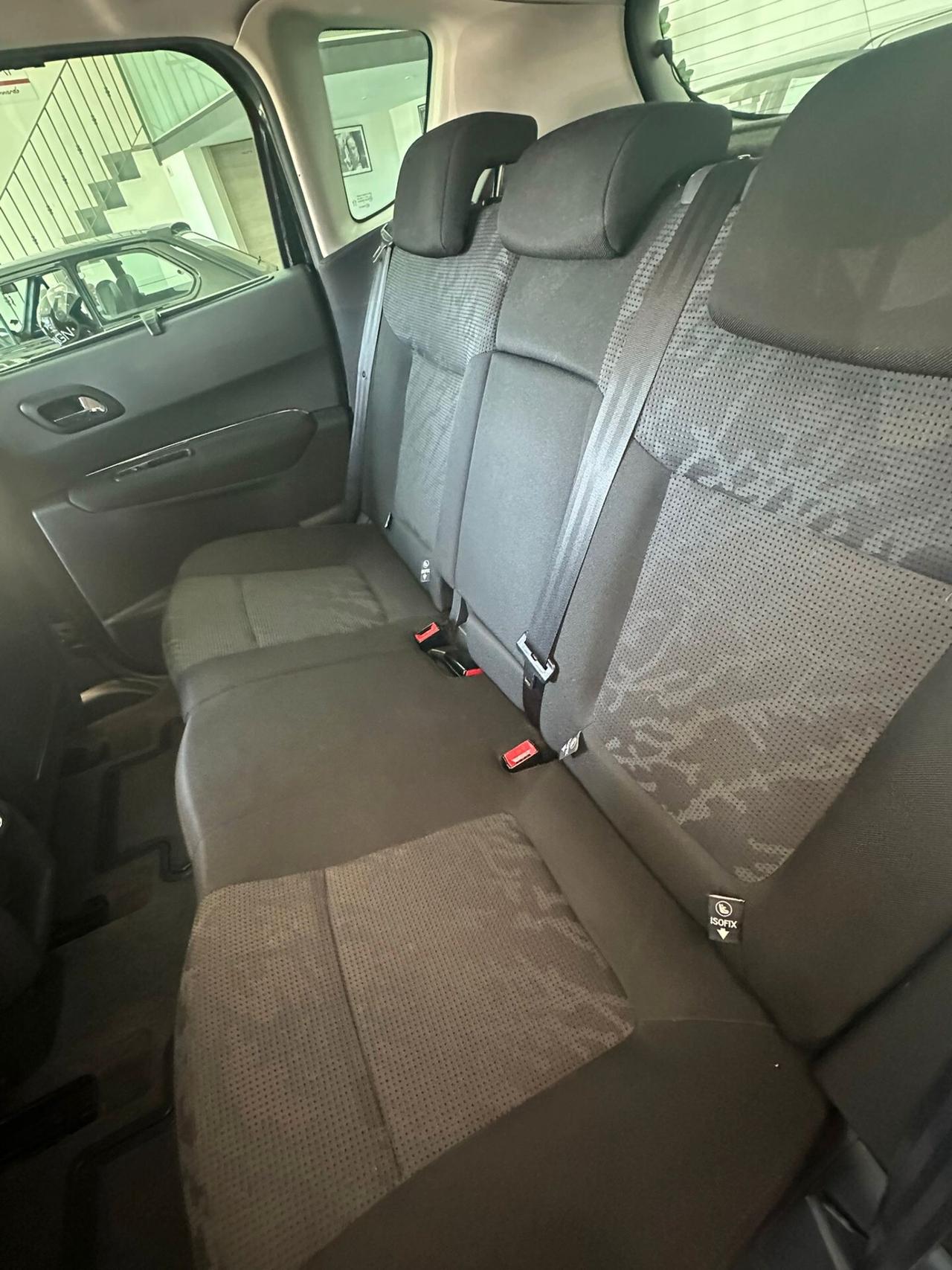 Peugeot 3008 2.0 HDi 150CV Outdoor