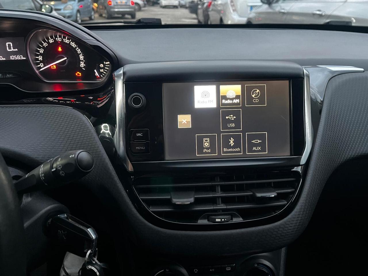 Peugeot 2008 PureTech 82 Allure