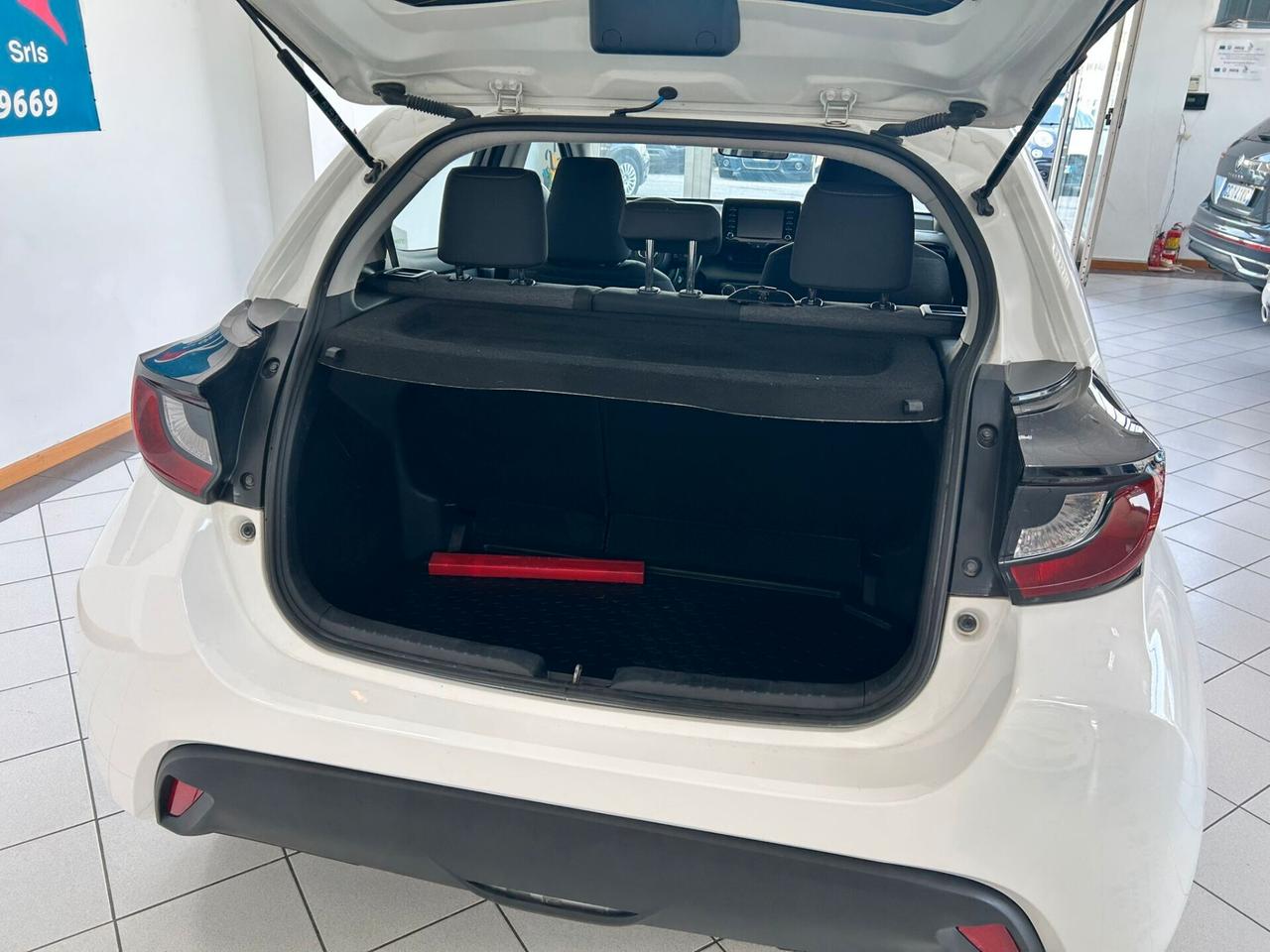 Toyota Yaris 1.0 B Trend x neopatentati 2023