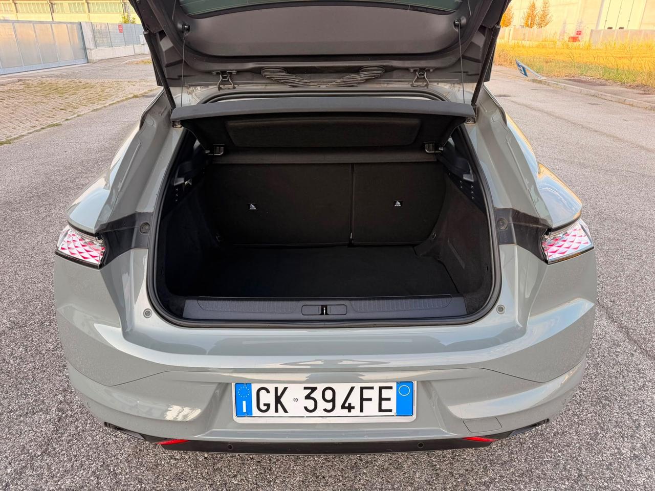 DS4 CrossBack BlueHDi 130 aut. Business
