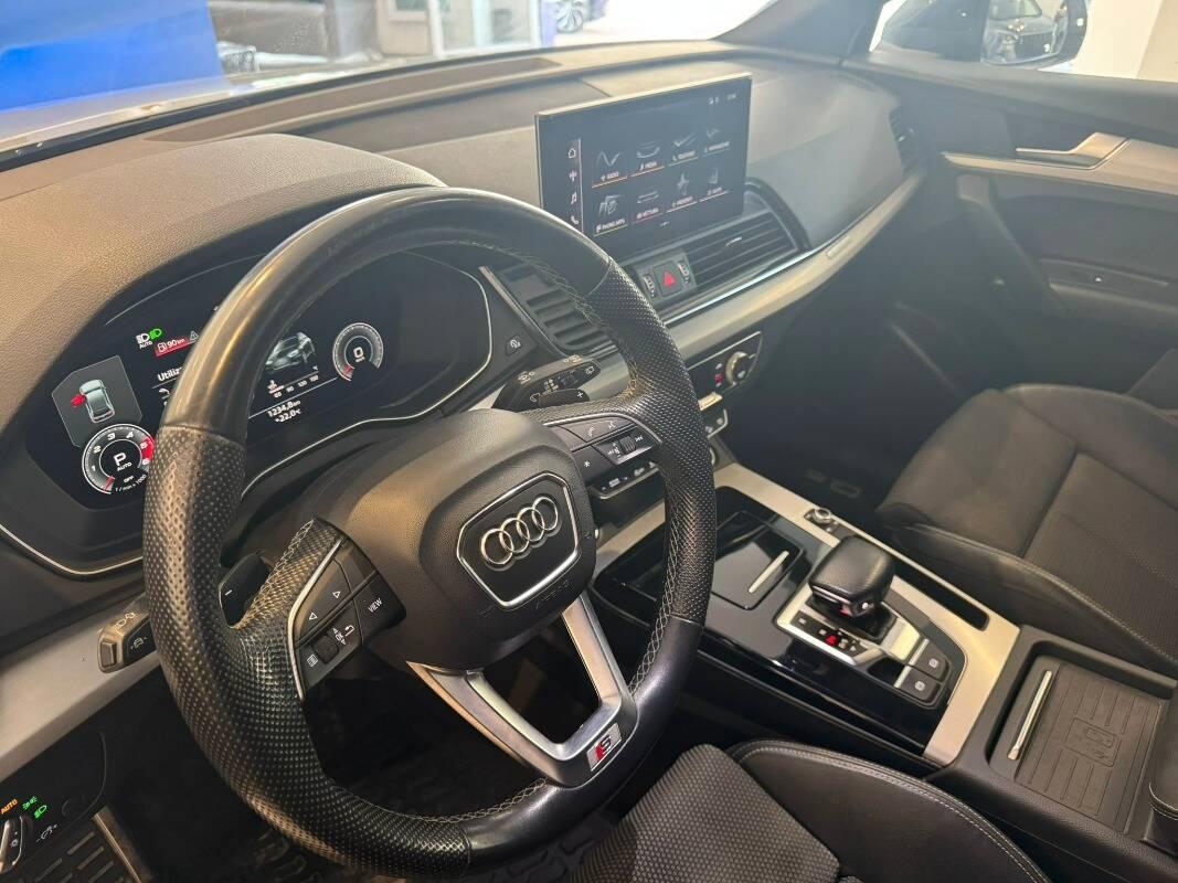 Audi Q5 40 2.0 tdi mhev 12V S line quattro s-tronic