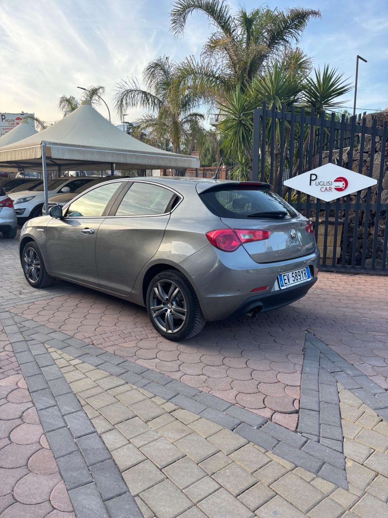 Alfa Romeo Giulietta 1.6 JTDm-2 105 CV Distinctive
