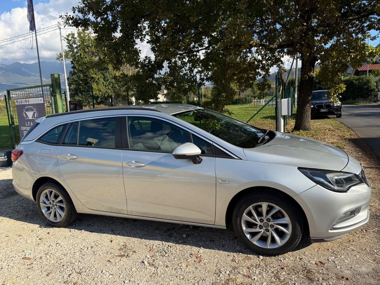 Opel Astra 1.6 CDTi 136CV aut. Sports Tourer Innov