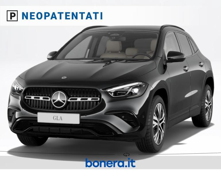 Mercedes GLA 180 180 D Progressive Advanced Plus 8G-DCT