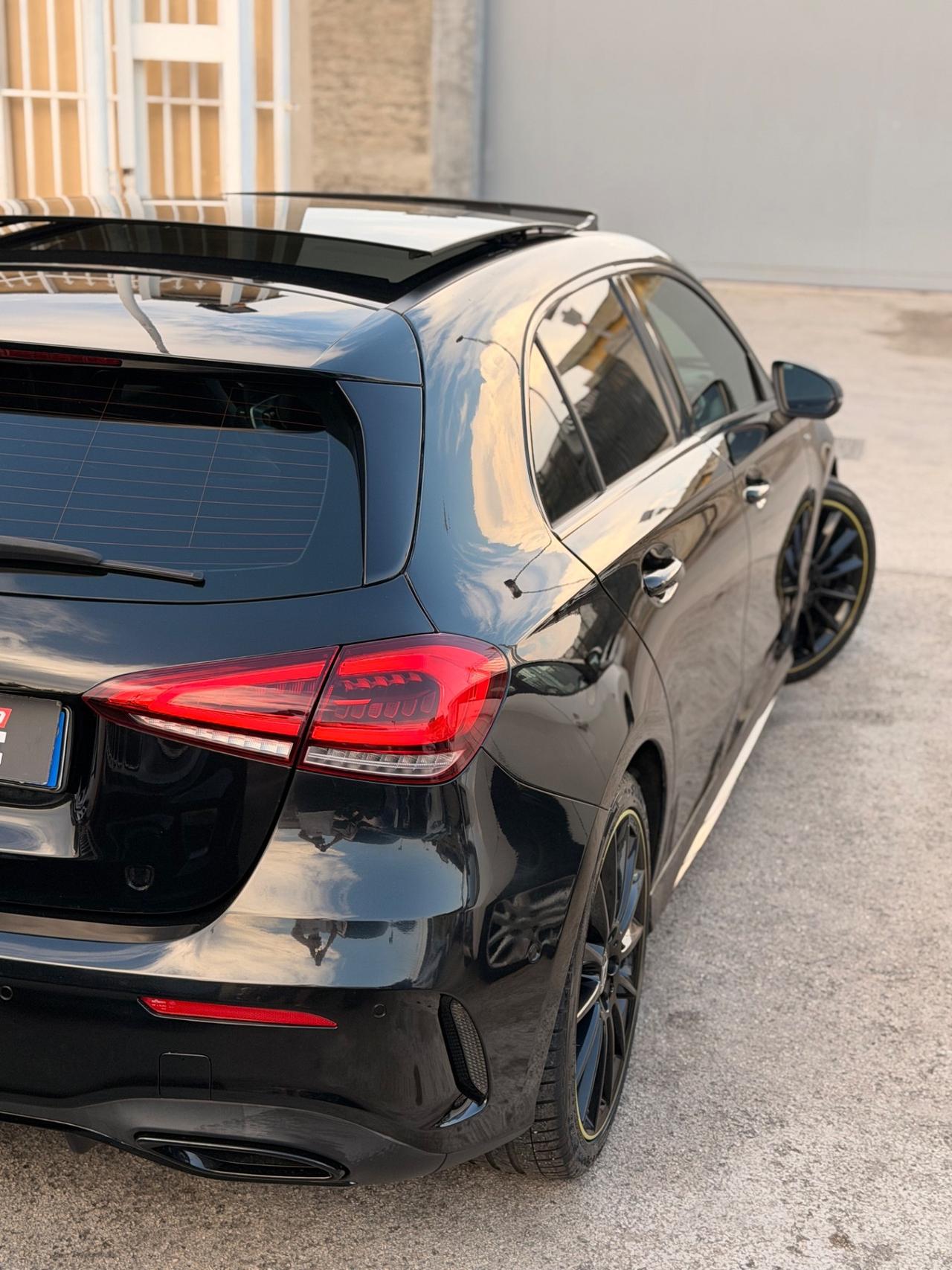 Mercedes-benz A 180d Premium AMG TETTO KIT LUCI