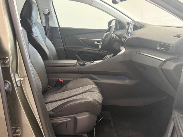 PEUGEOT 5008 BlueHDi 120 S&S EAT6 GT Line