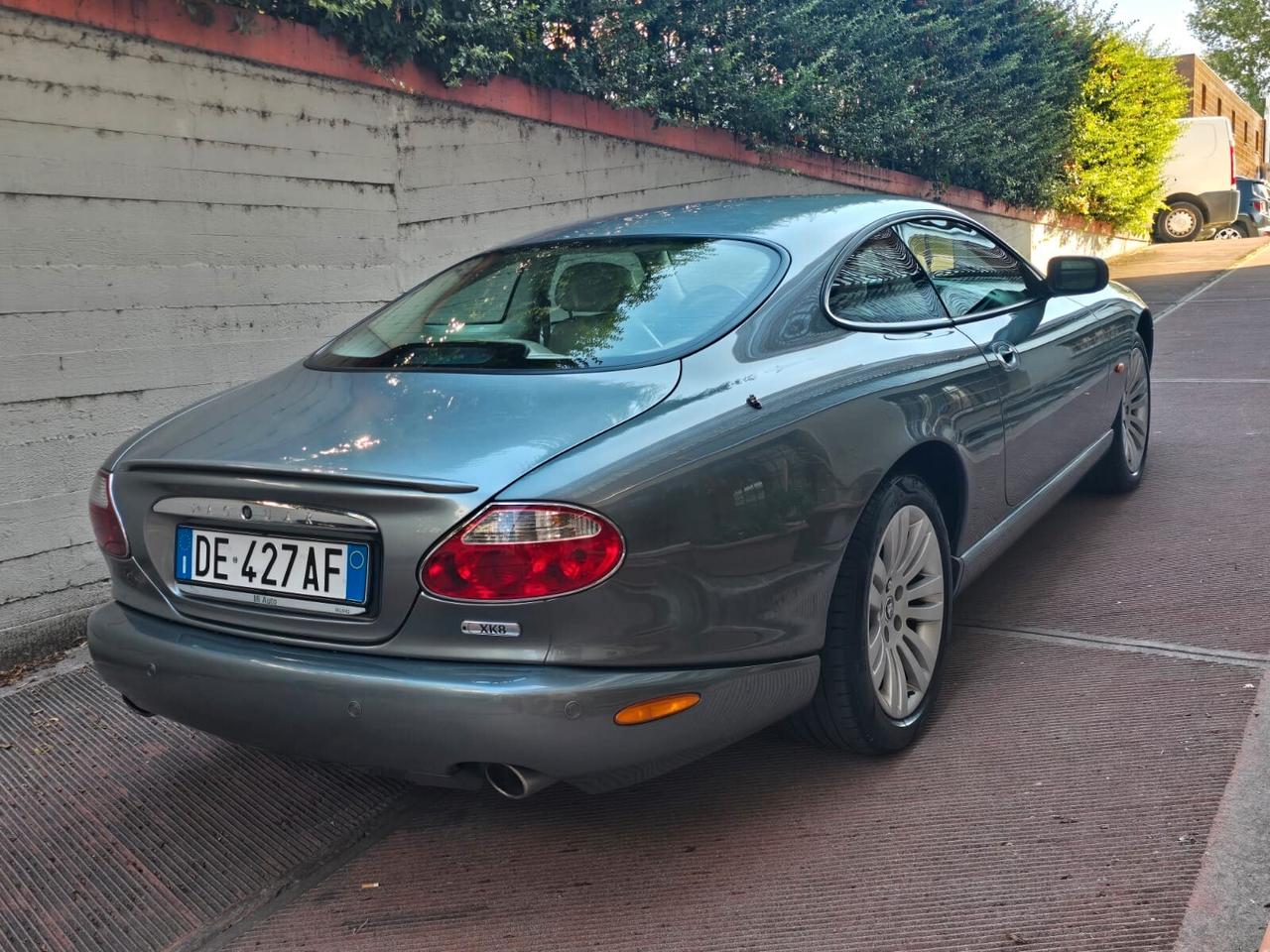 Jaguar XK XK8 4.2 V8 Coupé