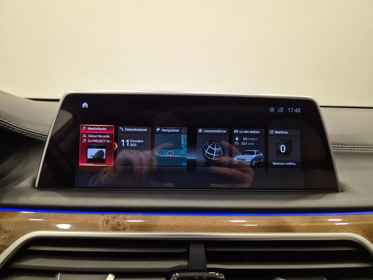 BMW 730 d Luxury auto - ACC/Lim - Cam 360 - Tetto - 4 RUOTE STERZANTI