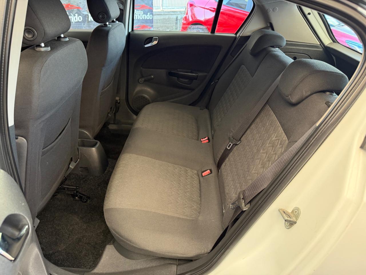 Opel Corsa 1.2 85CV 5 porte GPL-TECH Edition