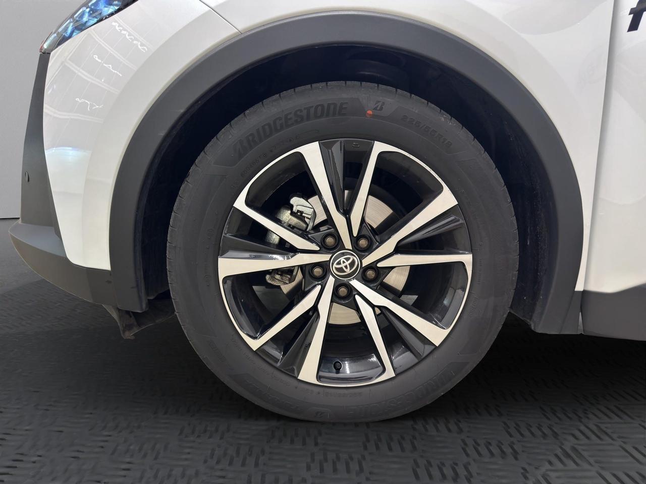Toyota C-HR 1.8 hv Trend fwd e-cvt