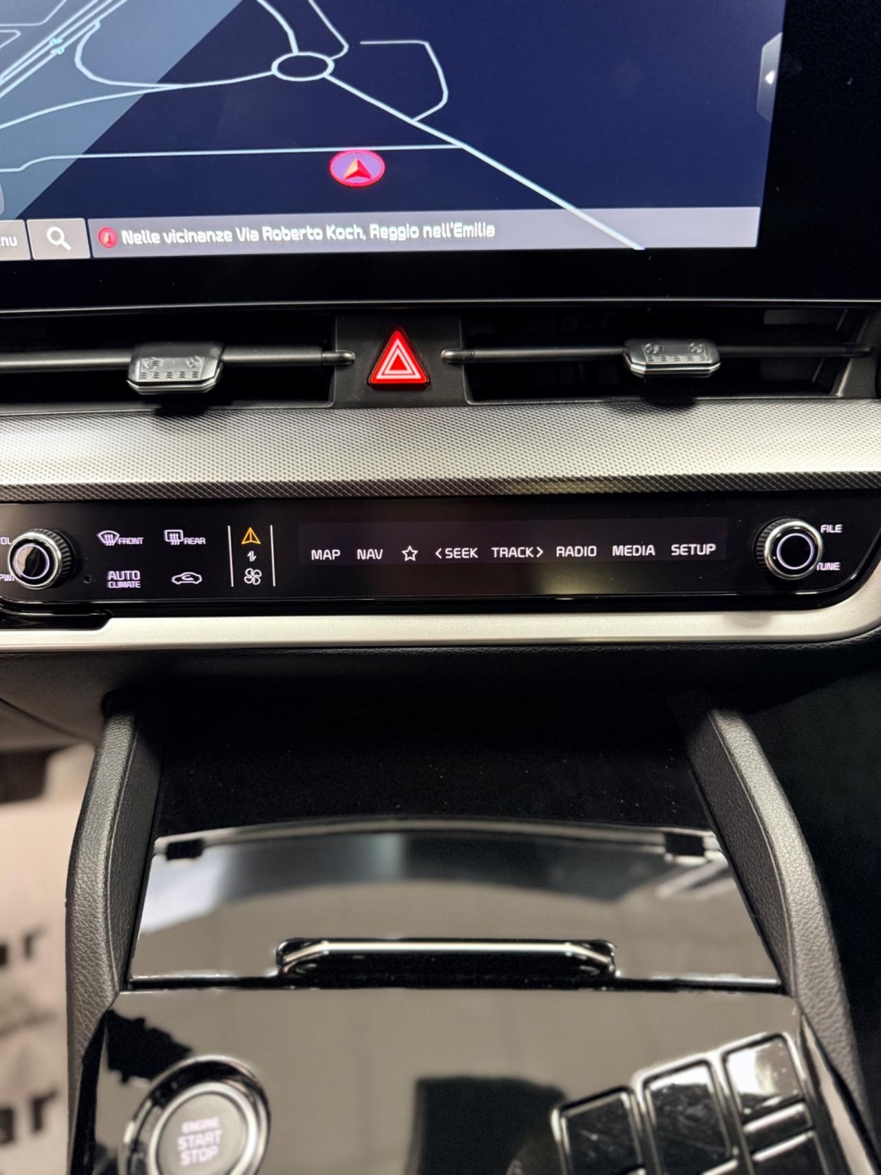 Kia Sportage 1.6 TGDi 180CV HEV AT Style 11/2023 GARANZIA E TAGLIANDI UFFICIALI