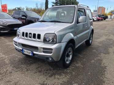 SUZUKI Jimny 1.3i 16V cat 4WD JLX