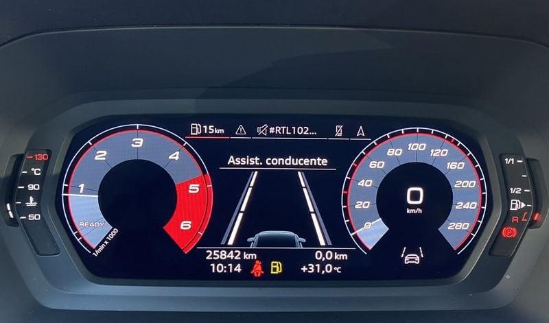 Audi A3 SPB S Line interno ed esterno 2.0 TDI 116CV 30