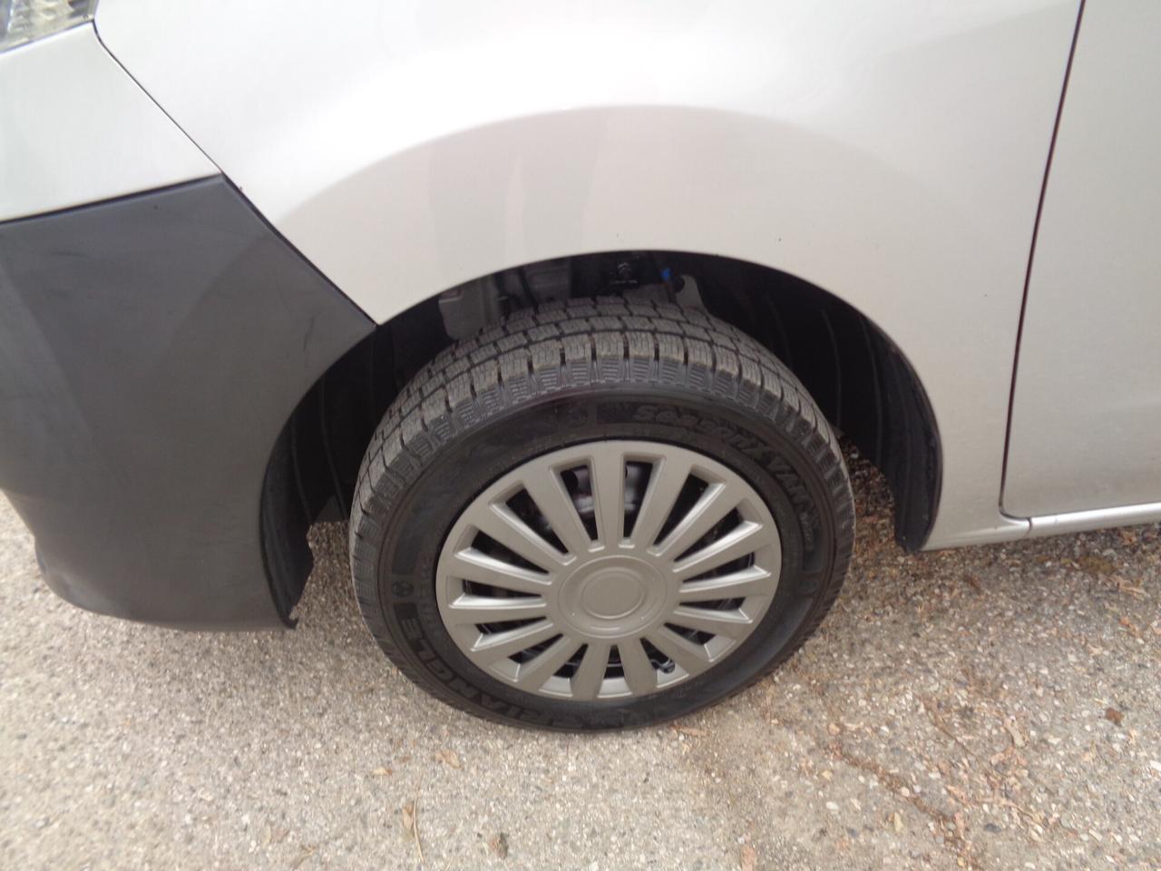 Nissan NV200 1.5 dCi 90CV Combi 2in1 (N1)