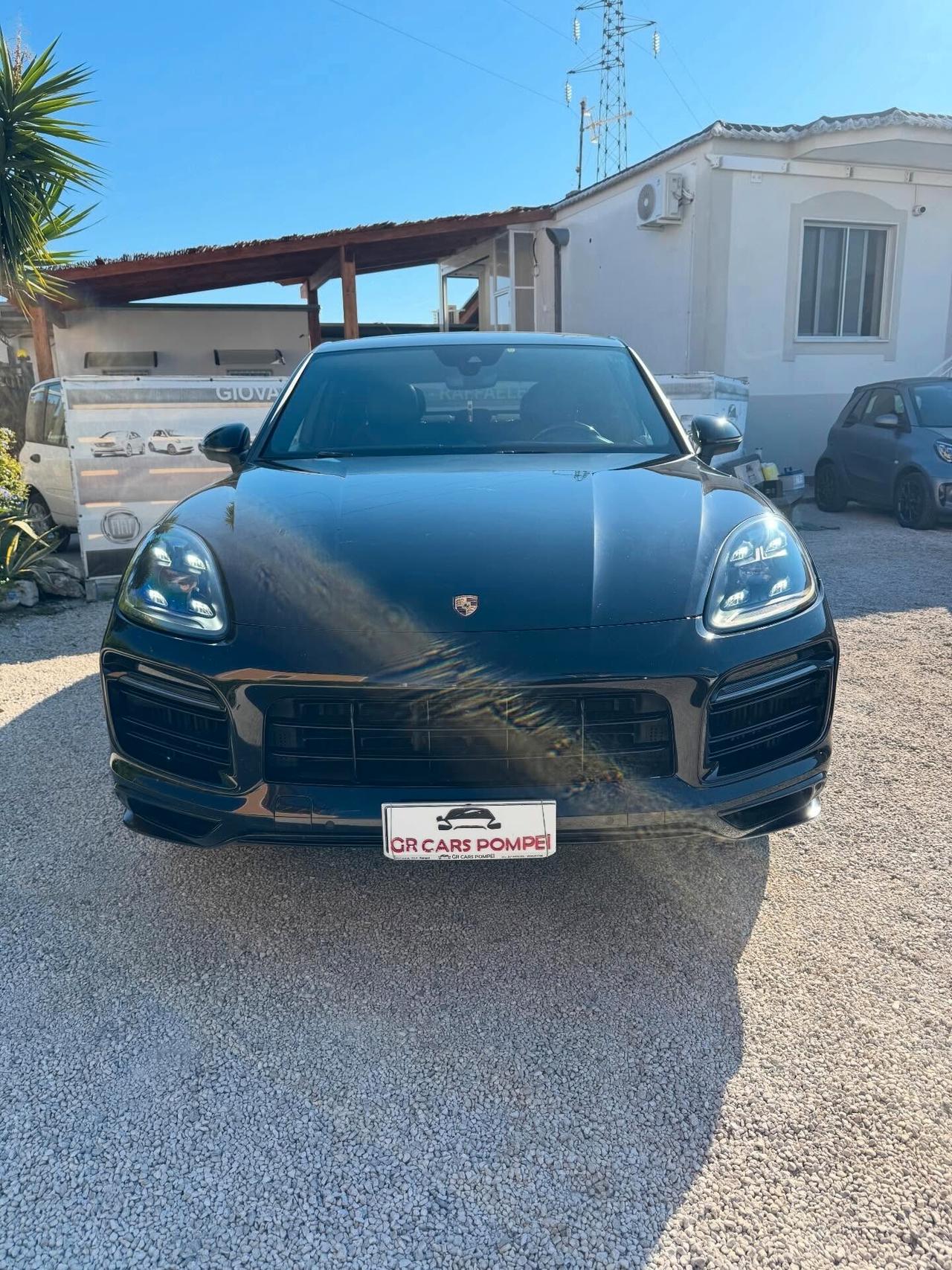 Porsche Cayenne COUPE