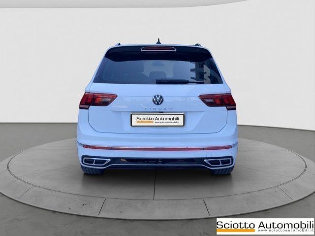VOLKSWAGEN Tiguan 2.0 TDI 150 CV DSG R-Line