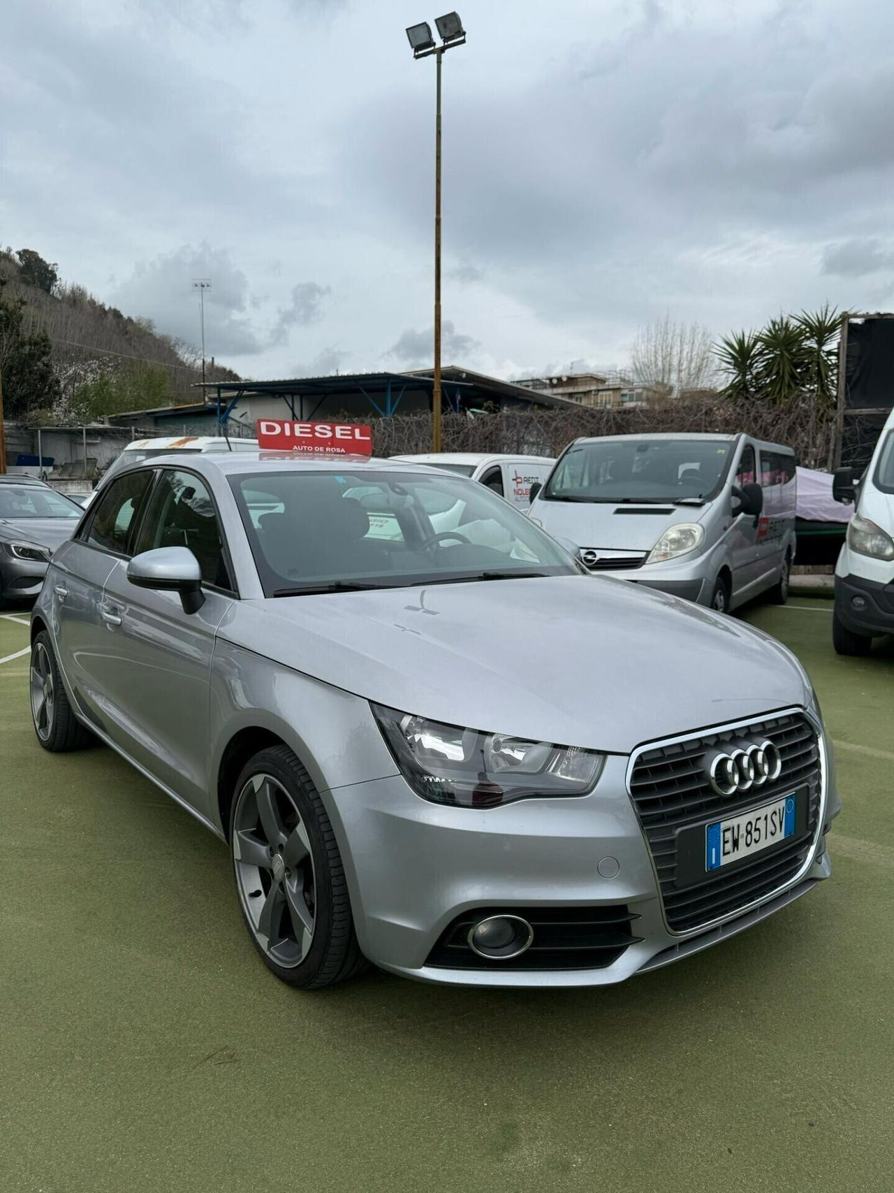 Audi A1 1.6 TDI S tronic line edition plus