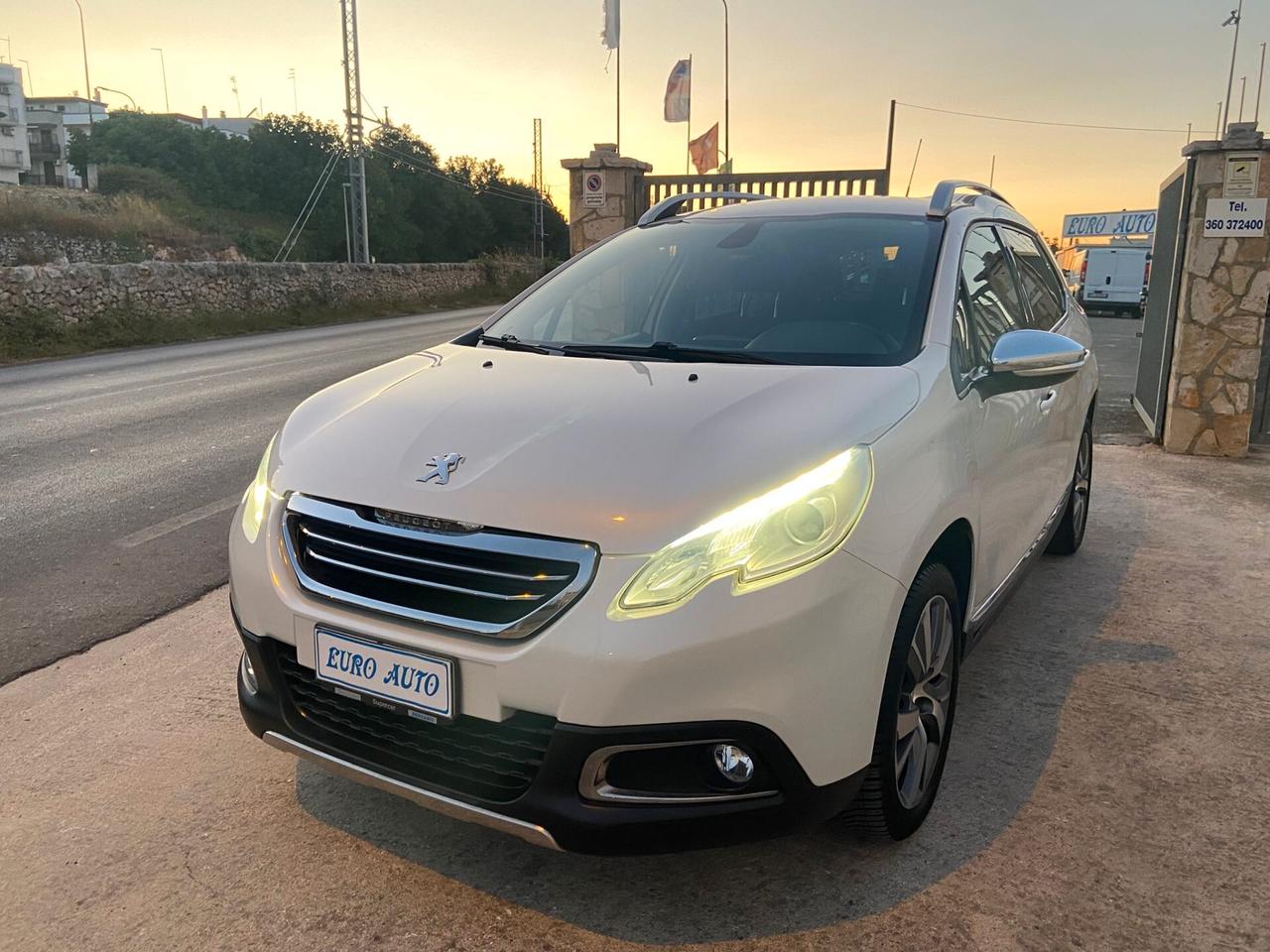 Peugeot 2008 1.6 e-HDi 115 CV Stop&Start Allure