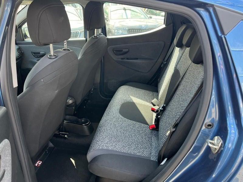 Lancia Ypsilon Ypsilon 1.0 FireFly 5 porte S&S Hybrid Silver Plus