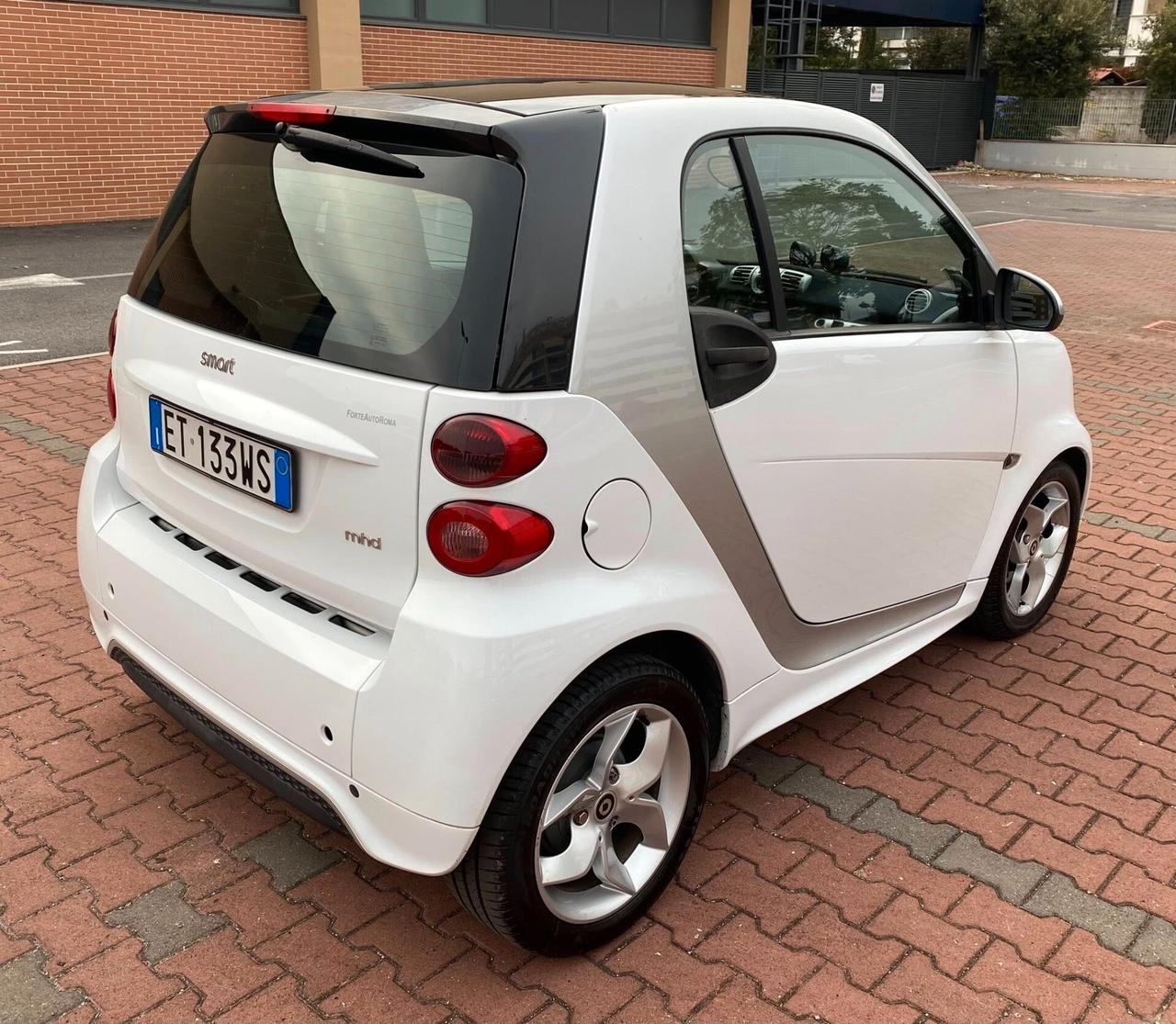 SMART ForTwo PULSE OK NEOPATENTATI