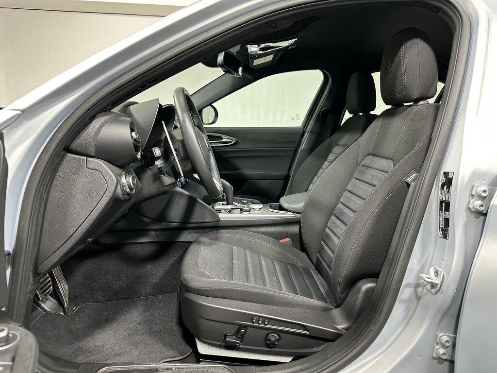 Alfa Romeo Giulia 2.0 t Sprint Q4 280cv auto